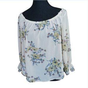 Forever 21 Floral Peasant Blouse.   Size M